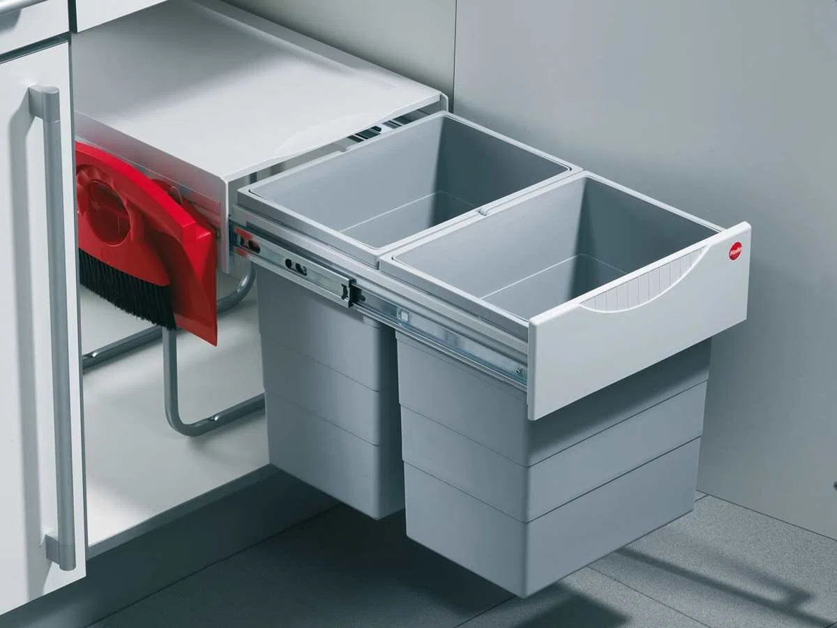 Poubelle de cuisine tri sélectif 2 bacs encastrable 40L (20+20) Hailo Raumspar Tandem + Kit Balayette